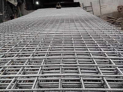 建築網片運用新型的金屬材料加固（gù）牆體