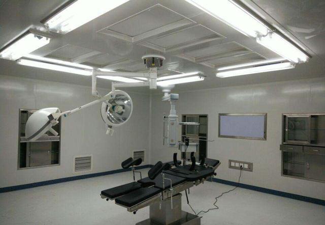 百（bǎi）級層流送風天花技術參數